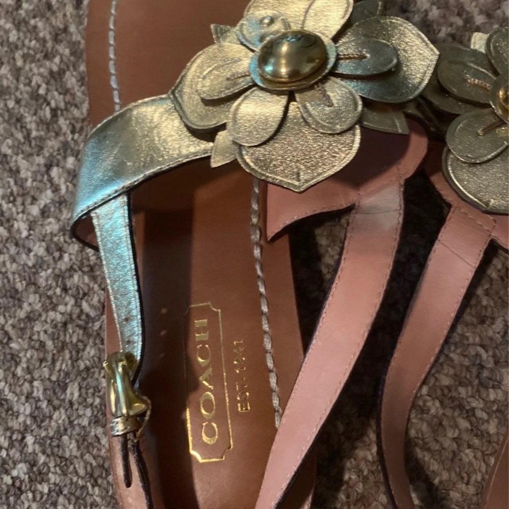 Coach sandals - Picture 3 of 3